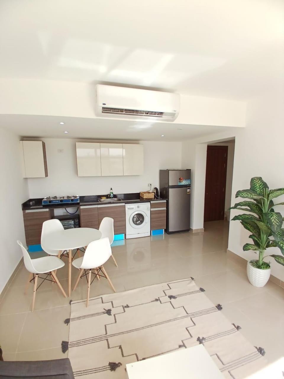 Апартаменты One Bedroom G-cribs